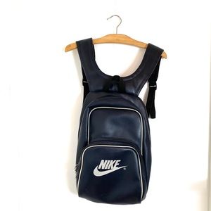 Super rare and cool vintage nike backpack bag vtg